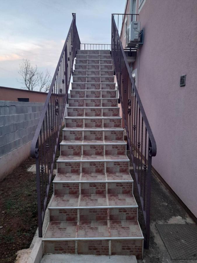 Apartman Jeger Umag Exterior photo