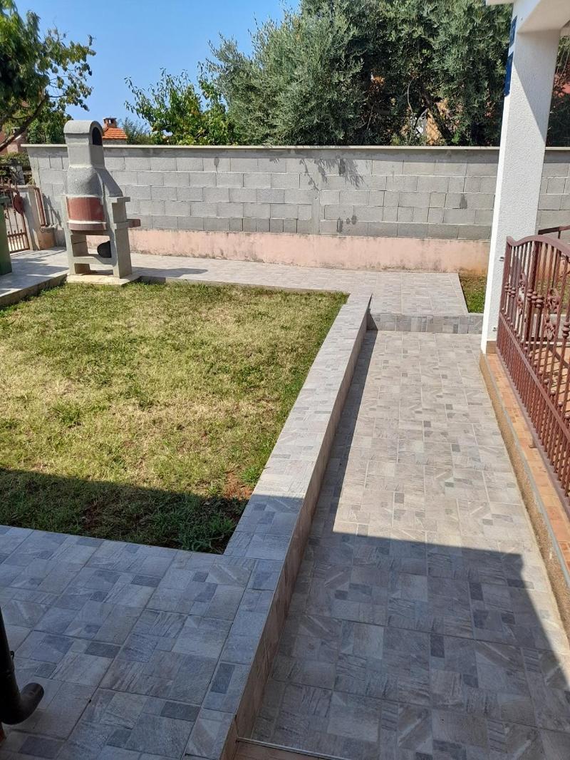 Apartman Jeger Umag Exterior photo